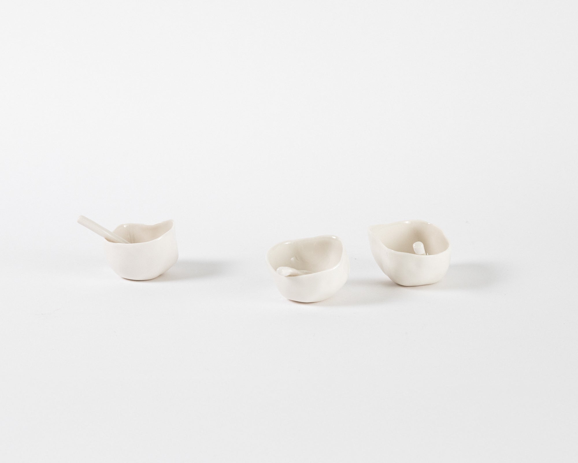 Sauce Bowl & Small Spoon Set